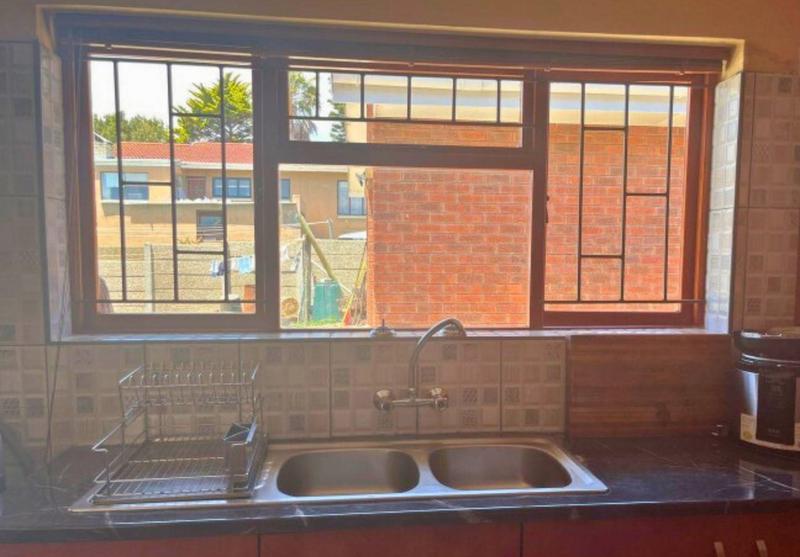 3 Bedroom Property for Sale in Heiderand Western Cape
